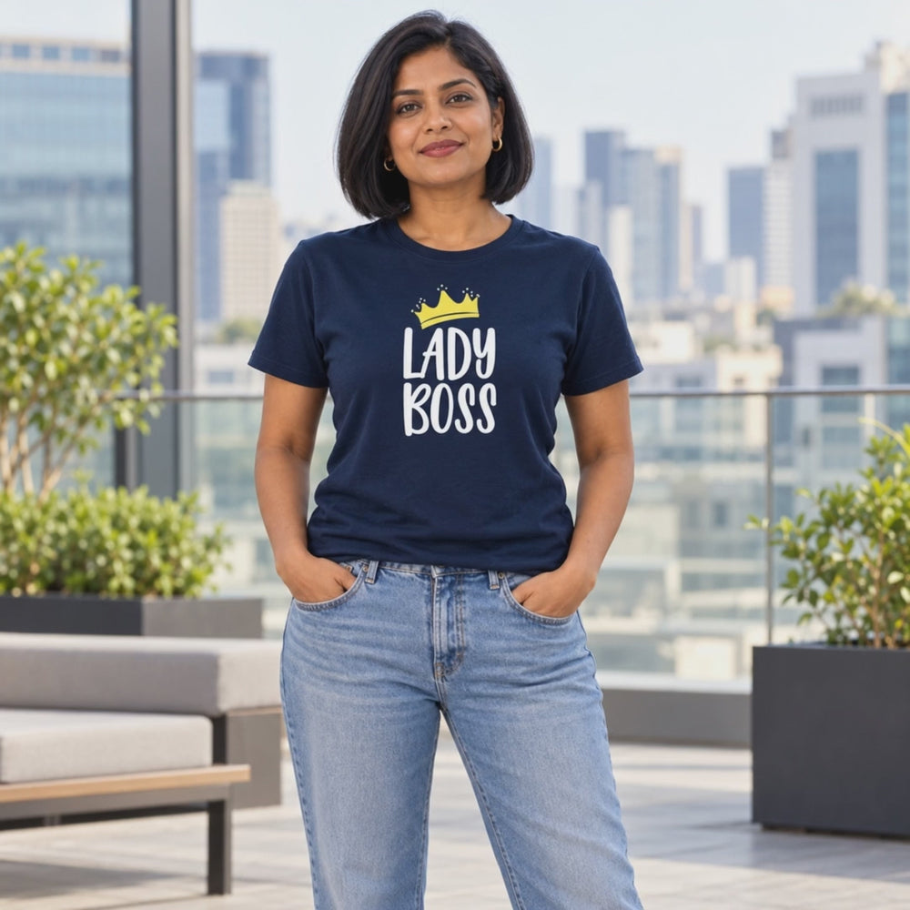 Women's Crew Neck t-shirt - Lady Boss (170 GSM single jersey) - 3-second front print video